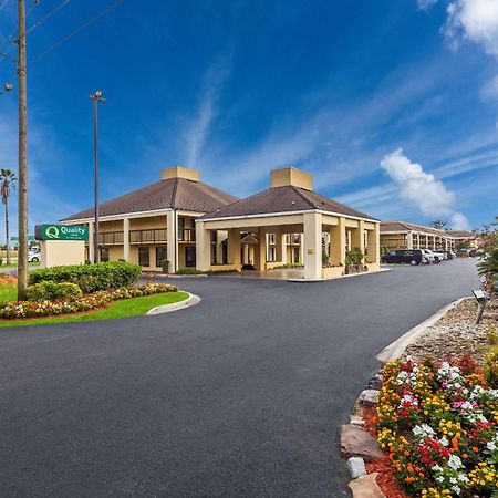 Quality Inn Coliseum Норт Чарлстън Екстериор снимка